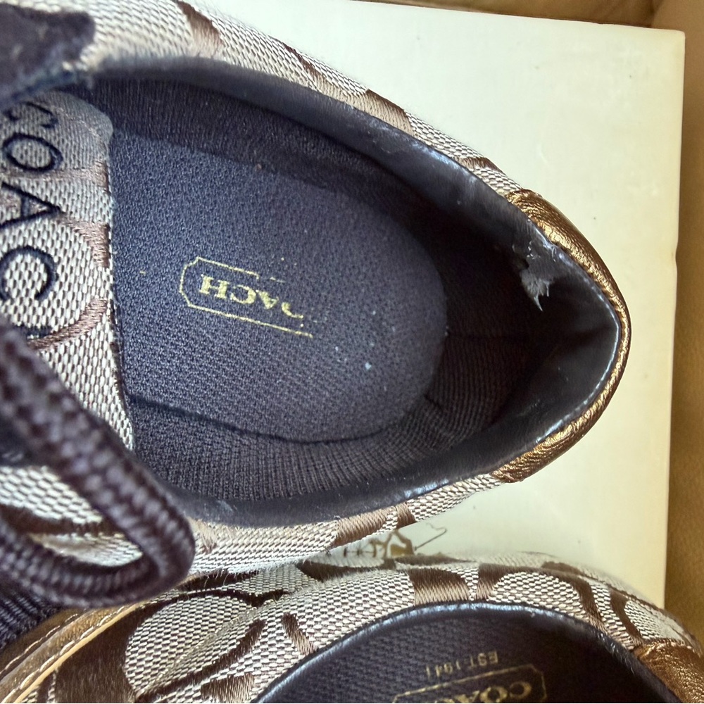 Coach Jayme Brown and Gold Logo Sneakers 7.5M - Picture 7 of 7
